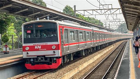 Kumpulan Krl Commuter Line Di Stasiun Lenteng Agung Tokyu Jr