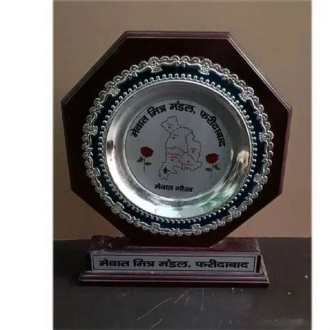 18 Inch Wooden Award Momentos At Rs 775 Piece Mementoes In New Delhi