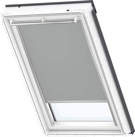 Velux Verduisterend Rolgordijn En Buitenzonwering Dop 104 0705s