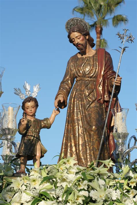 HERMANDAD SACRAMENTAL DEL SANTÍSIMO CRISTO DEL PERDÓN PROCESIÓN