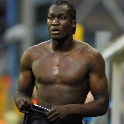 Romelu Lukaku On Twitter When The Weather Is Like This I Tend To