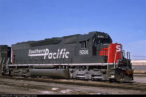 RailPictures Net Photo SP 8591 Southern Pacific Railroad EMD SD40M 2