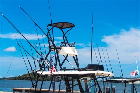 Our Fleet - Paradise Fishing Lodge & Marina