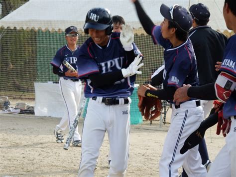 新チーム始動！！猛攻撃でコールド勝ち！！！ Ipu・環太平洋大学 体育会サイト