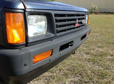 1988 Mitsubishi Mighty Max 4x4 5 Speed Manual 4 Cylinders 4wd Pickup