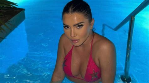 10 Hot Sexy Megi Pojani Bikini Pics