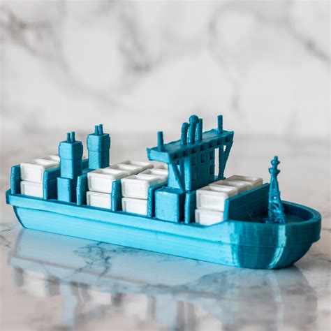 3D Printable Container Ship by AlexT