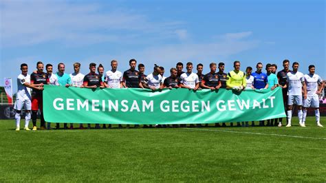 Aktionswoche Gegen Gewalt im Fußball im Deutschen Fußballmuseum