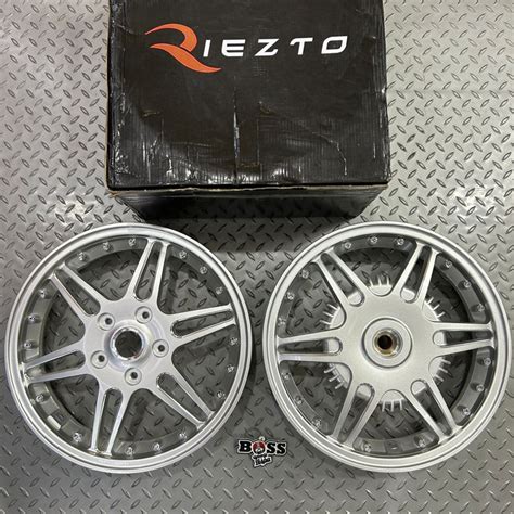 Jual Velg Riezto Model Marus W Silver Front Rear Vespa Sprint