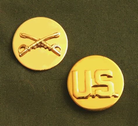 US ARMY CAVALRY ENLISTED & US COLLAR INSIGNIA; GOLD PLATED for Sale - Soviet-Awards.com