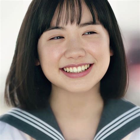 「芦田愛菜」おしゃれまとめの人気アイデア｜pinterest｜みんちょ 美人 芸能人 かわいい ファッション ポートレート写真