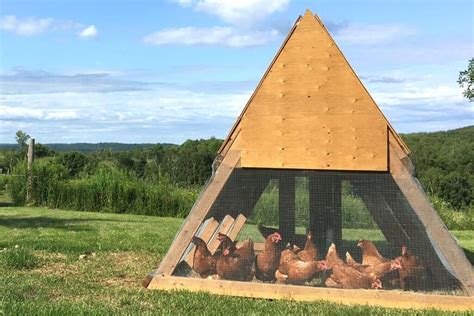 Diy Mobile Chicken Coop Plans You Can Make Handy Keen