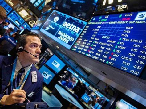 Las acciones chinas resucitaron en Wall Street tras desplome histórico