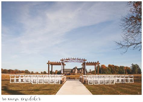 Laura Wryan Purgatory Golf Club Noblesville In Wedding