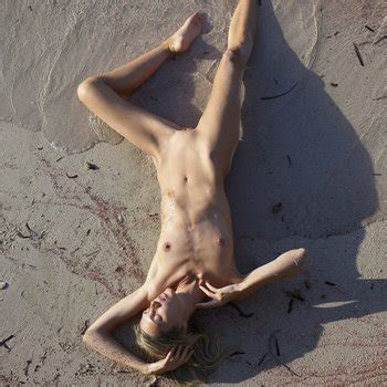 Get Francy Torino Free Stripping And Nude Links At FreeOnes