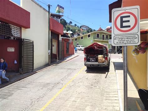 Instalan Nuevos Se Alamientos Viales En San Joaqu N