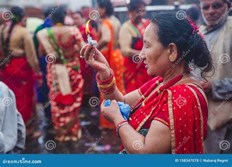 Hindu Women Offer Prayers At The Pashupatinath Temple During Teej