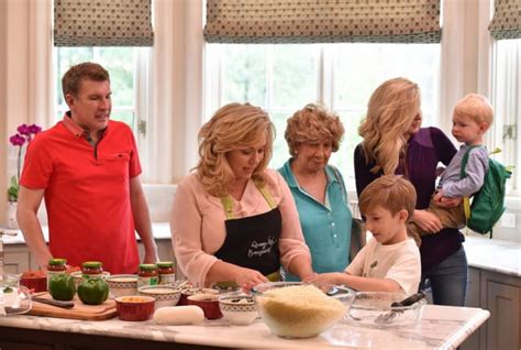 Watch Chrisley Knows Best Season 3 Episode 2 Online Tv Fanatic