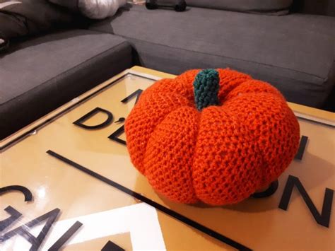 Diy Citrouilles En Crochet Pour Halloween Mama Makeuse