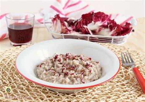 Risotto Al Radicchio Rosso E Salsiccia Piccante Profumi Sapori Fantasia