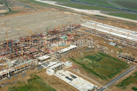 Luftaufnahme Sch Nefeld Baustelle Des Neuen Fern Und S Bahnhofes Der