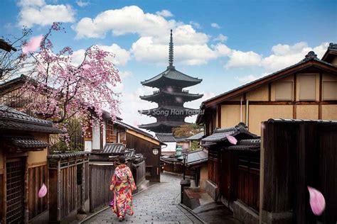 Lạc lối tại phố cổ Gion ở Kyoto màu hoa anh đào SONGHANTOURIST