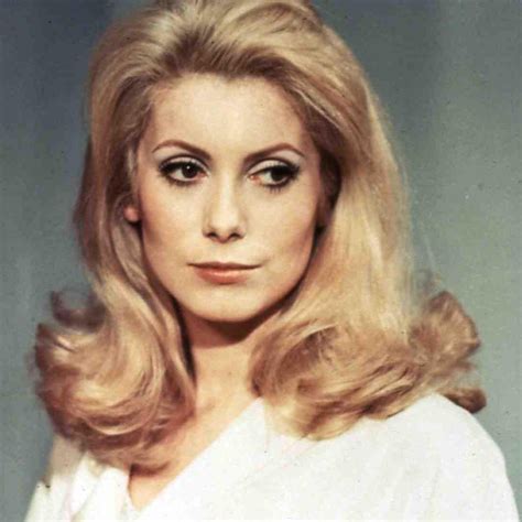 18 Moments Sublimes De Catherine Deneuve Au Cinéma Vogue France