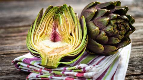 Il Carciofo Romanesco Il Re Dell Orto Rome Trastevere Home