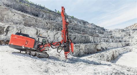 Буровой станок Sandvik DP1500I в Москве, цены: купить буровые установки ...