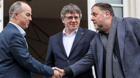 Puigdemont y Junqueras se reúnen este jueves