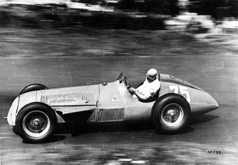 A 70 años del primer título de Fangio en la Fórmula 1 la apuesta con