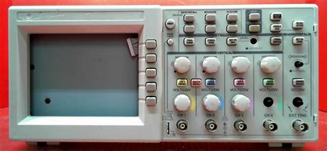 Tektronix Tds2014 Digital Storage Oscilloscope 100mhz 4 Channel