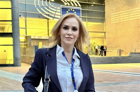 Gabriela Firea M Suri Pentru Criza Locuin Elor Solu Ii Durabile