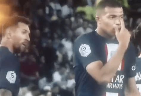 Watch the reaction of Lionel Messi as Kylian Mbappe bumps into him ...