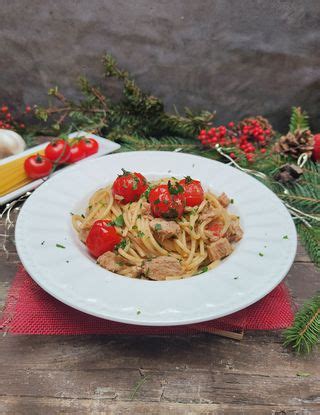 Spaghetti Con Tonno Sott Olio Al Ta Cucina Paola Catalano