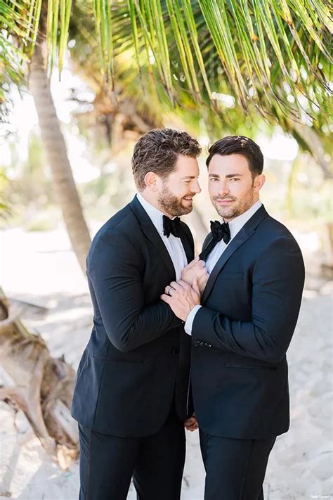 Jonathan Bennett Jaymes Vaughans Unico Wedding Story