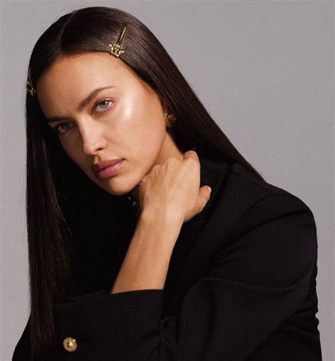 Irina Shayk Usa Irinashaykusa Posted On Instagram “ Irinashayk Versace Donatella Versace ️