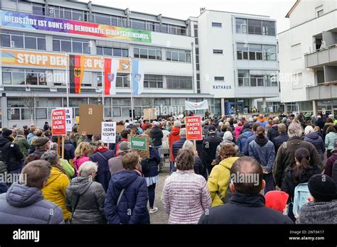 Rund 500 Teilnehmer Zeigen Wir Sind Mehr Riedstadt 15 03 2024