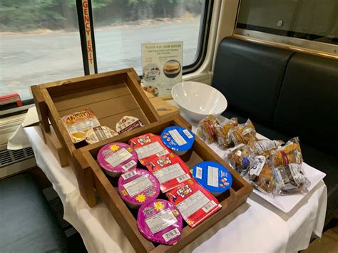 Amtrak Flexible Dining Car Service - Review, - TrainChasers.com