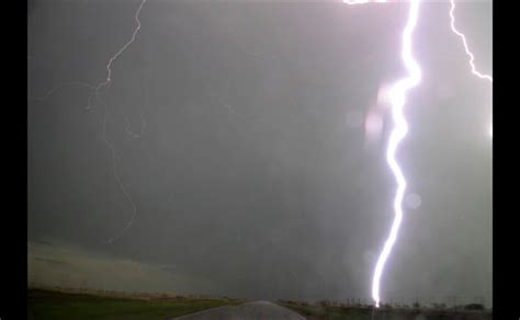 25 People Killed Four Injured In Bihar And Jharkhand Due To Lightning Strikes Say Police