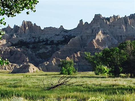 Sunrise at Badlands National Park (3024x3024) : r/EarthPorn