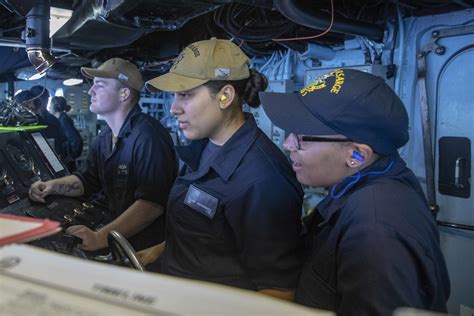 A Navy First Kearsarge ARG Completes First East Coast SWATT United