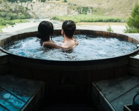 How Long Should You Really Sit Stay In Hot Tub Overexposure Hot