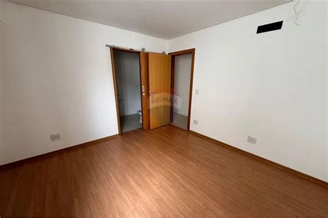 Apartamento Na Rua Oscar Vidal 417 Centro Em Juiz De Fora Por R 4