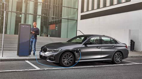 BMW 320e 2021: affordable plug-in hybrid 3 Series not coming to Australia - Chasing Cars