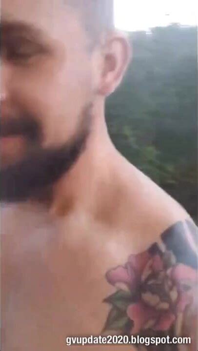 Horny Outside ThisVid