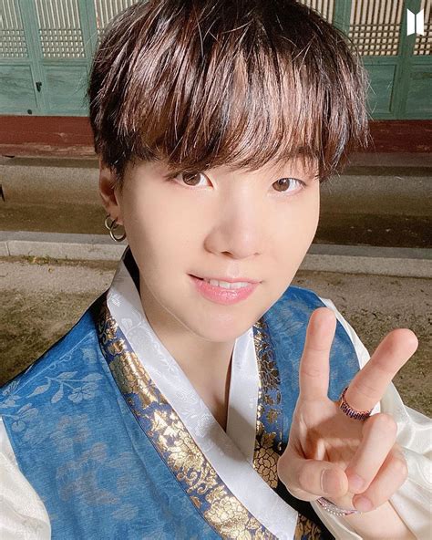 351k Likes 172 Comments Bts Suga 비티에스 슈가 Btssuga On Instagram