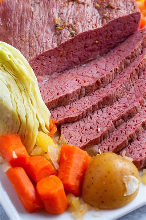 Slow Cooker Corned Beef And Cabbage Artofit