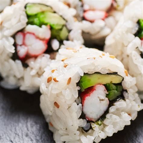 Resep Sushi Rumahan Yang Wajib Kamu Coba Buat Di Rumah