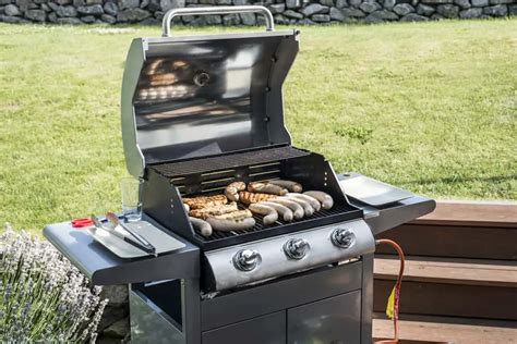 7 Best Propane Tank Gauges [Buying Guide] - Smokey Grill BBQ